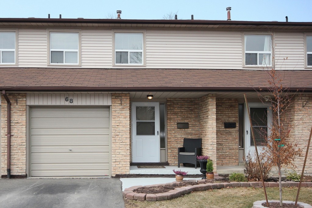 SOLD 2779 Rainbow Crescent Mississauga • The Village Guru